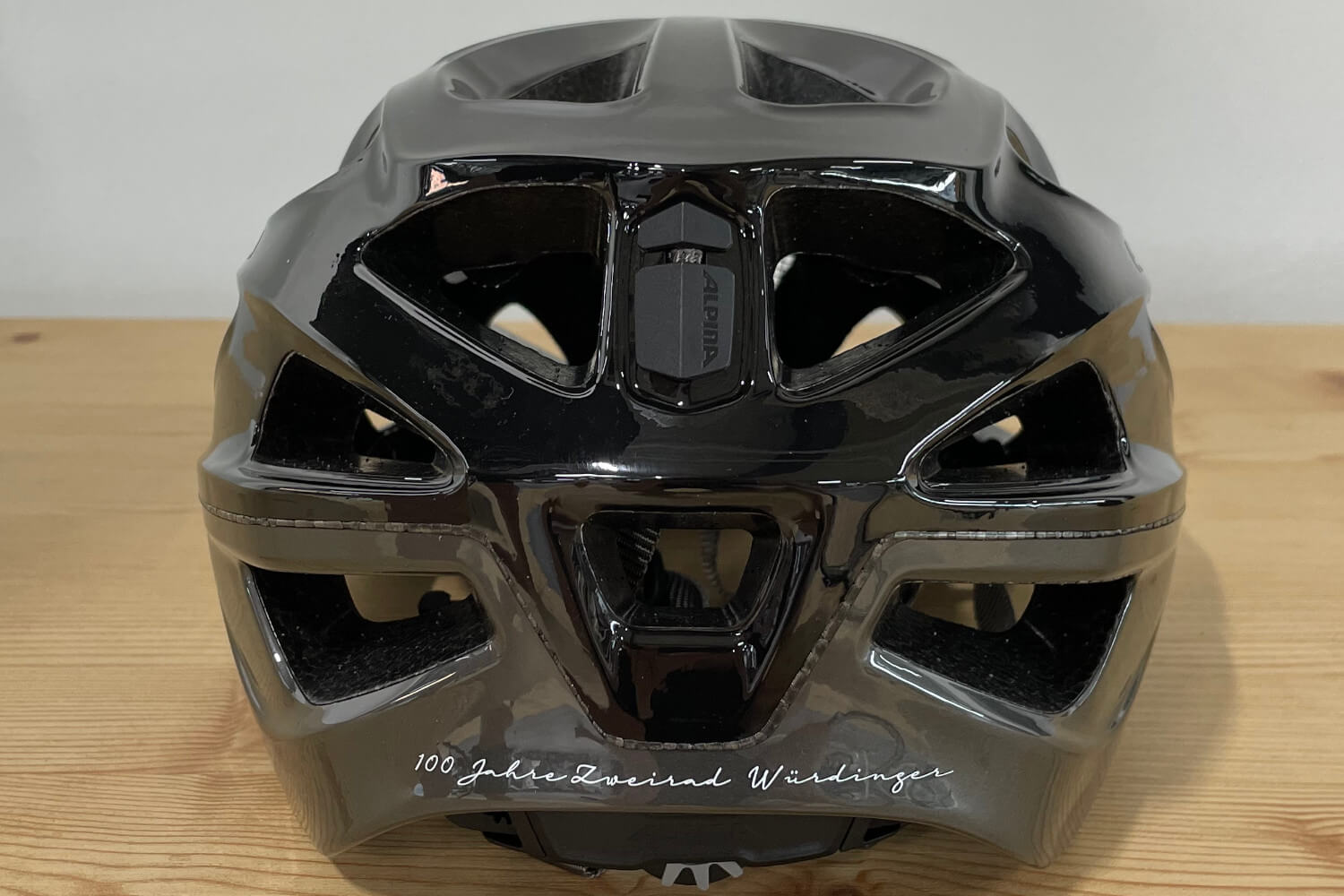 100 Jahre Zweirad Würdinger ALPINA Helm Thunder 3.0  